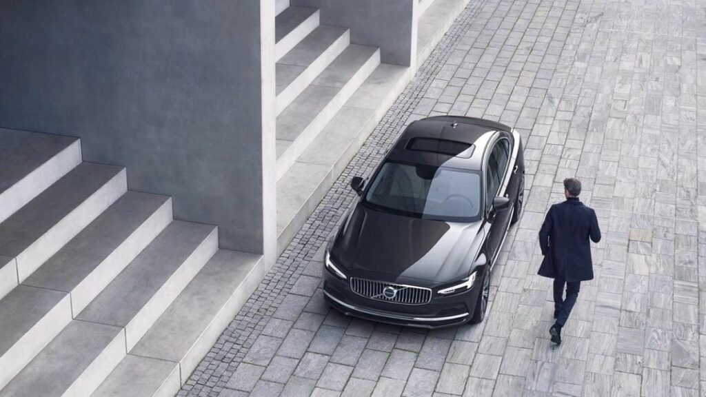 Volvo S90 2022 frente