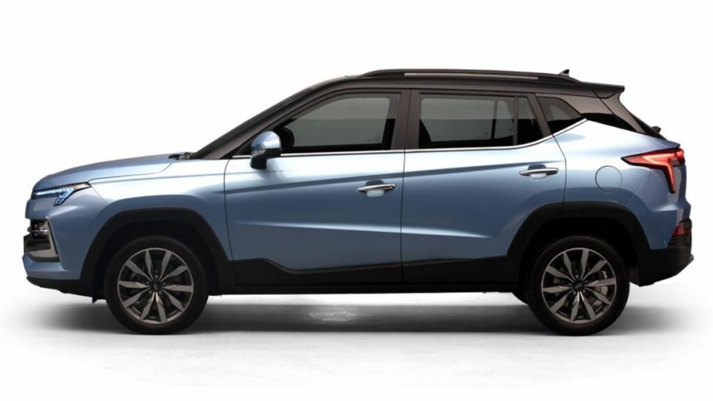 Lateral do Jac Motors E-JS4 2022