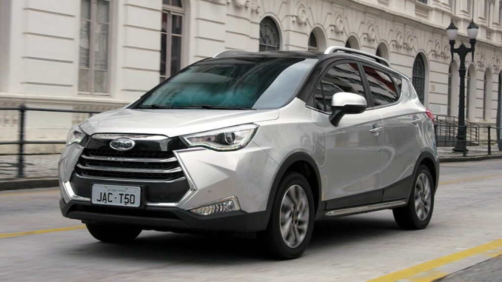 JAC T50 2022 frente
