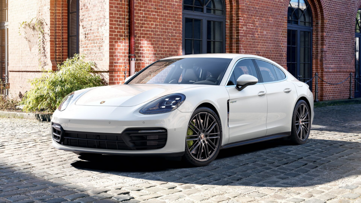 Porsche Panamera 2022