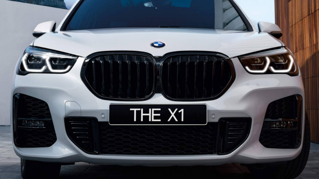 Frente da BMW X1 2022
