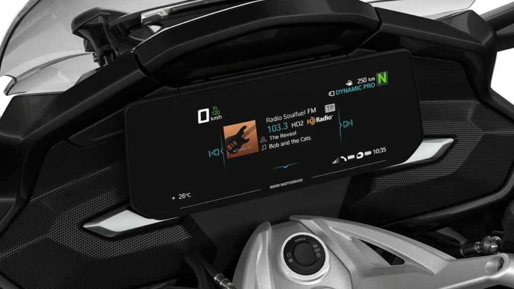 Painel 100% digital da BMW K 1600 2022