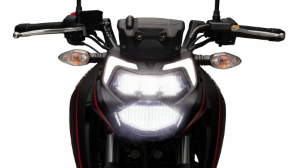 Dafra Apache RTR 200 2022 faróis