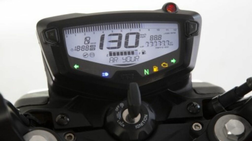 Dafra Apache RTR 200 2022 painel