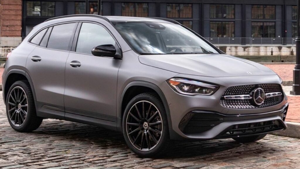 Mercedes-Benz GLA 2022 lateral