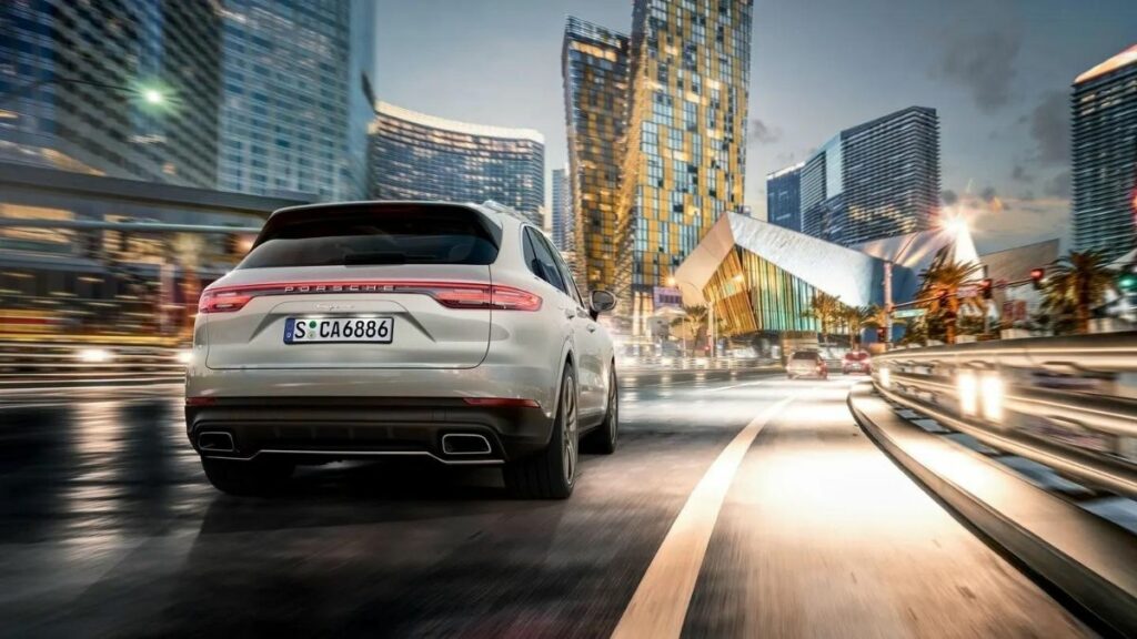 Porsche Cayenne 2022 traseira