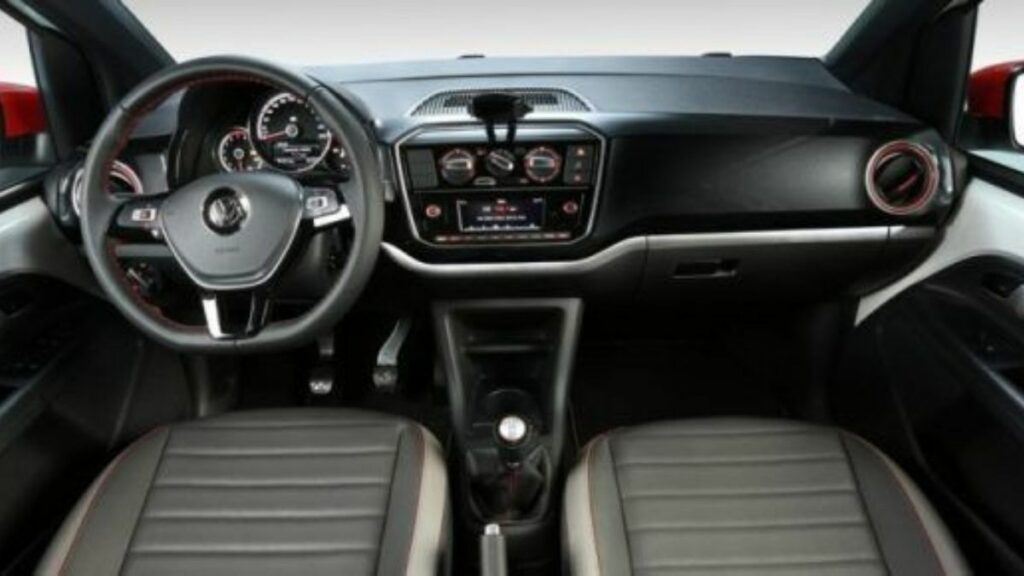 VW UP! 2022 painel