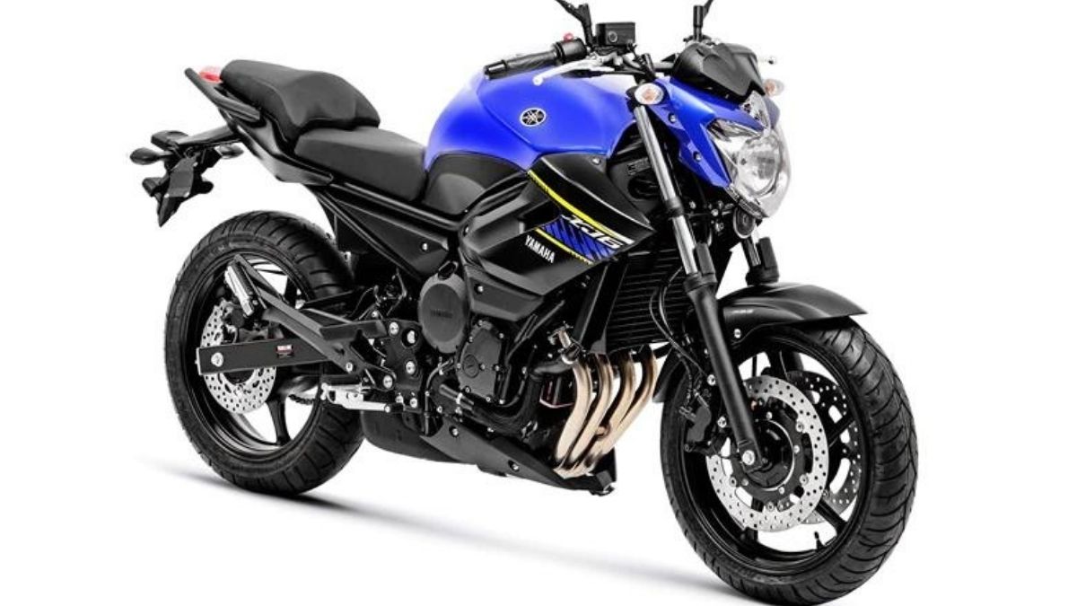 Yamaha XJ6 lateral
