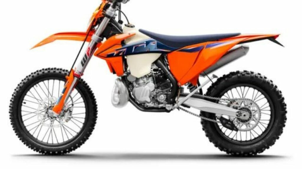 KTM EXC 2022 lateral