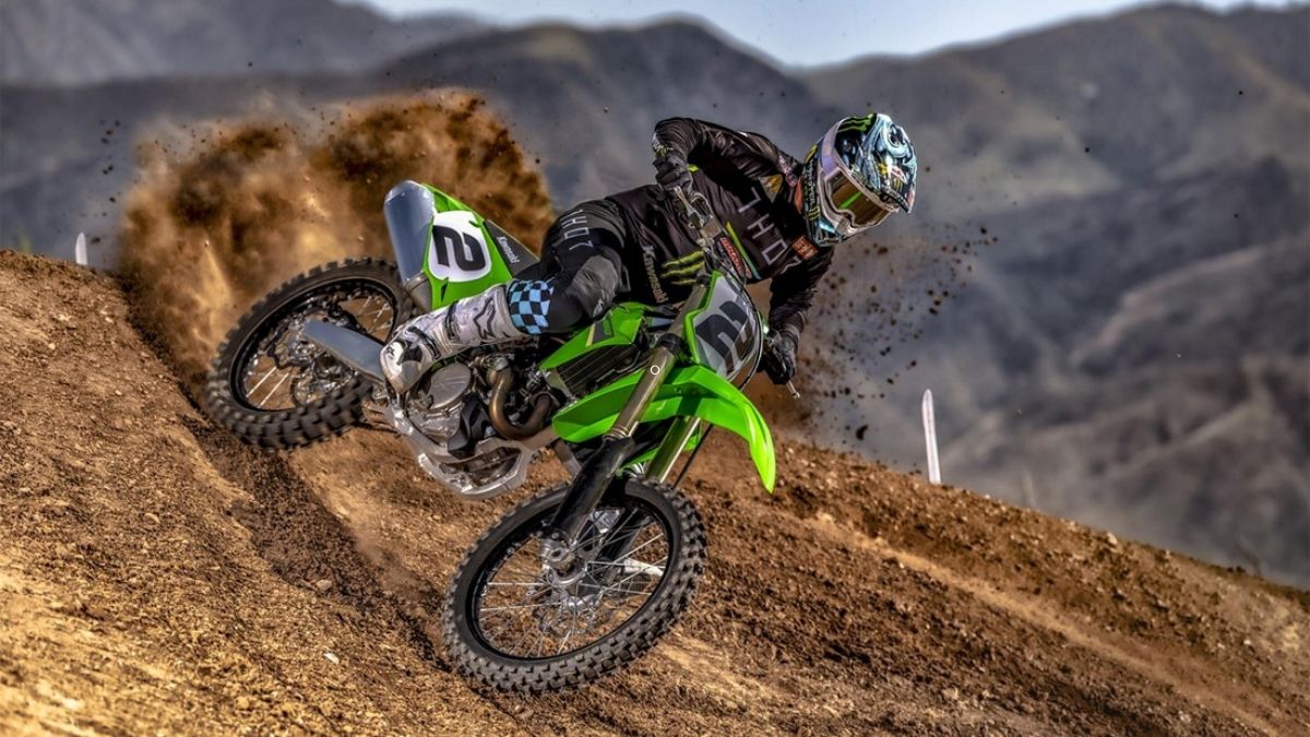 Kawasaki KX 450 2022 frente