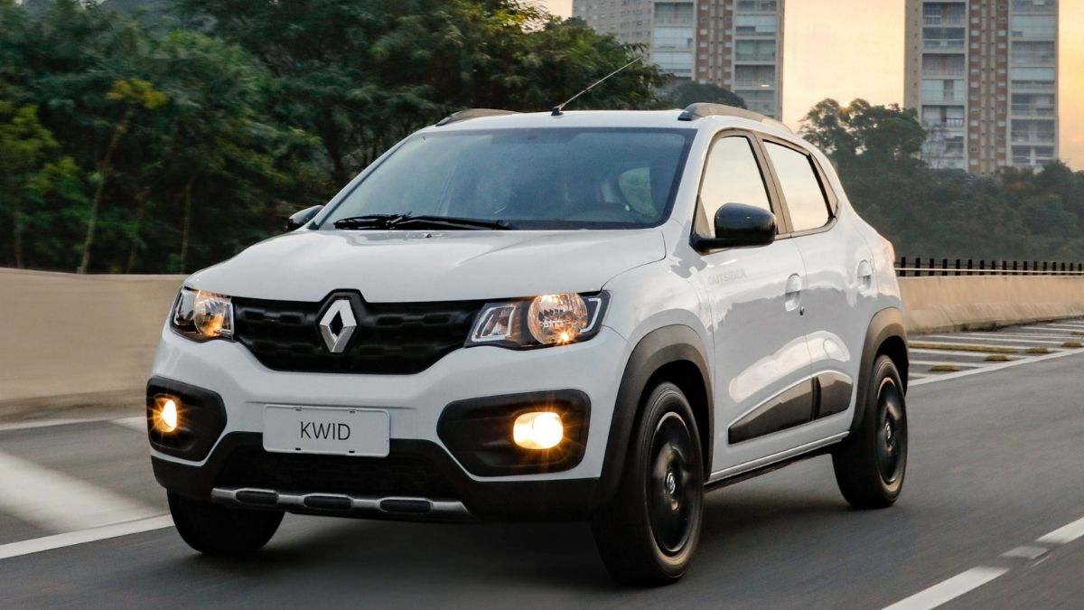 Redução do IPI ajuda carros como o Kwid 2022