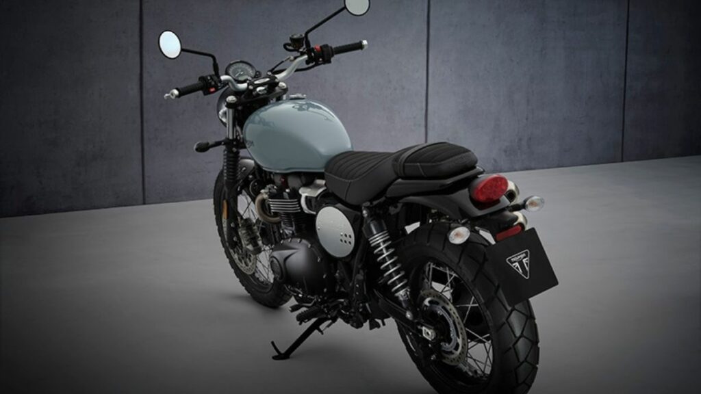 Street Scrambler 2022 traseira