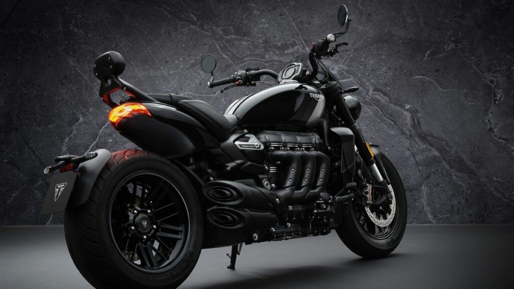 Triumph Rocket III R 2500cc 2022 traseira