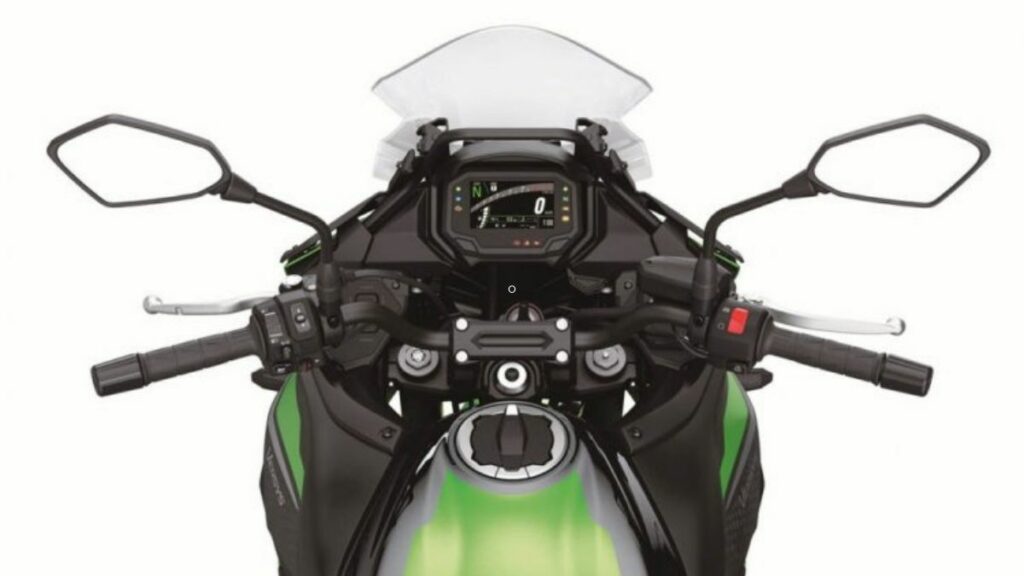 Versys 650 2022 visão piloto