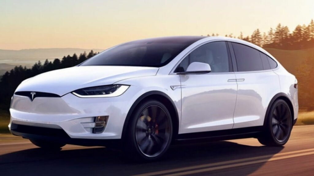 carros elétricos: Tesla