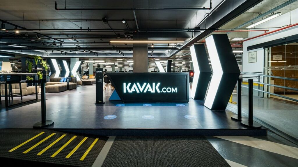 Frente da loja da Kavak