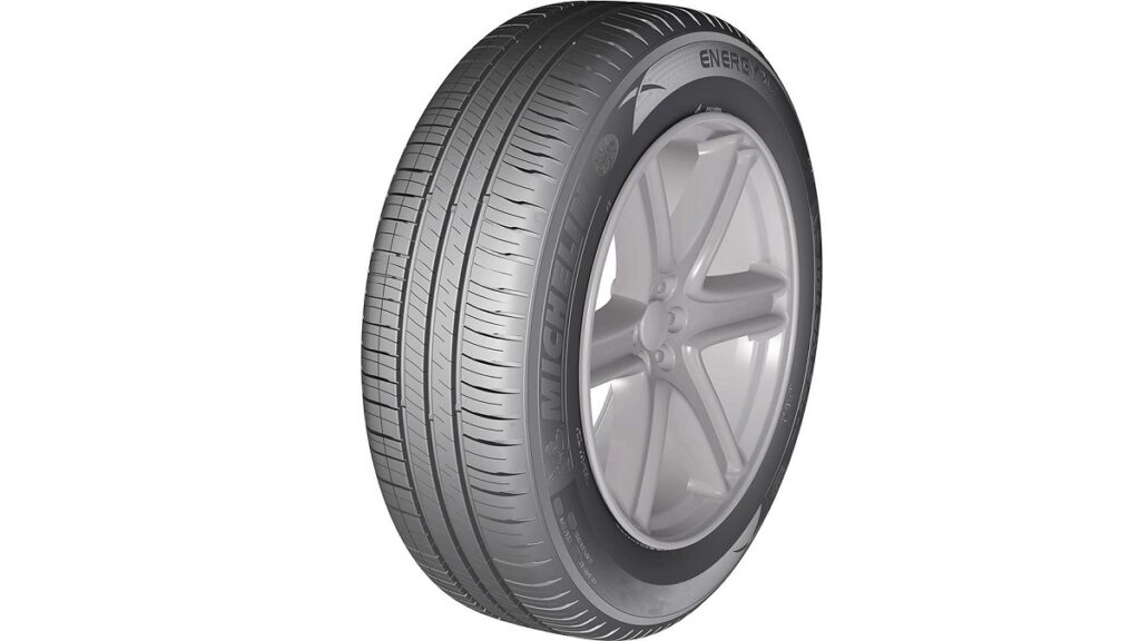 Pneu da marca Michelin 185/65 R14