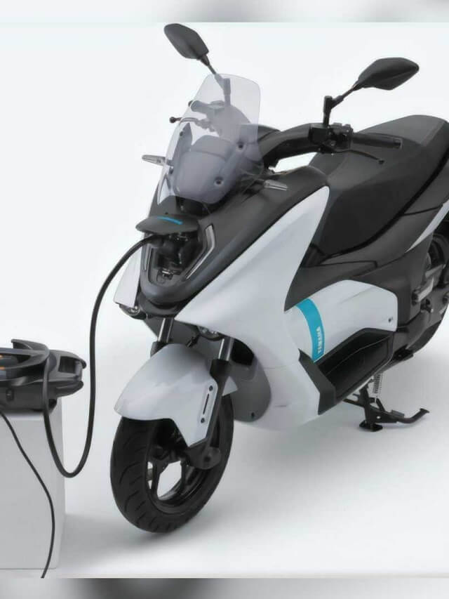Nova scooter elétrica da Yamaha na cor branca