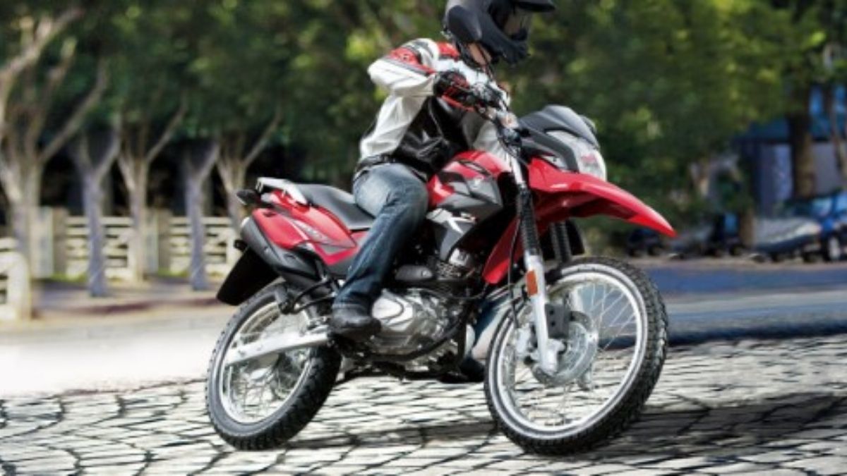 Foto de uma NK 150 Haojue 2022