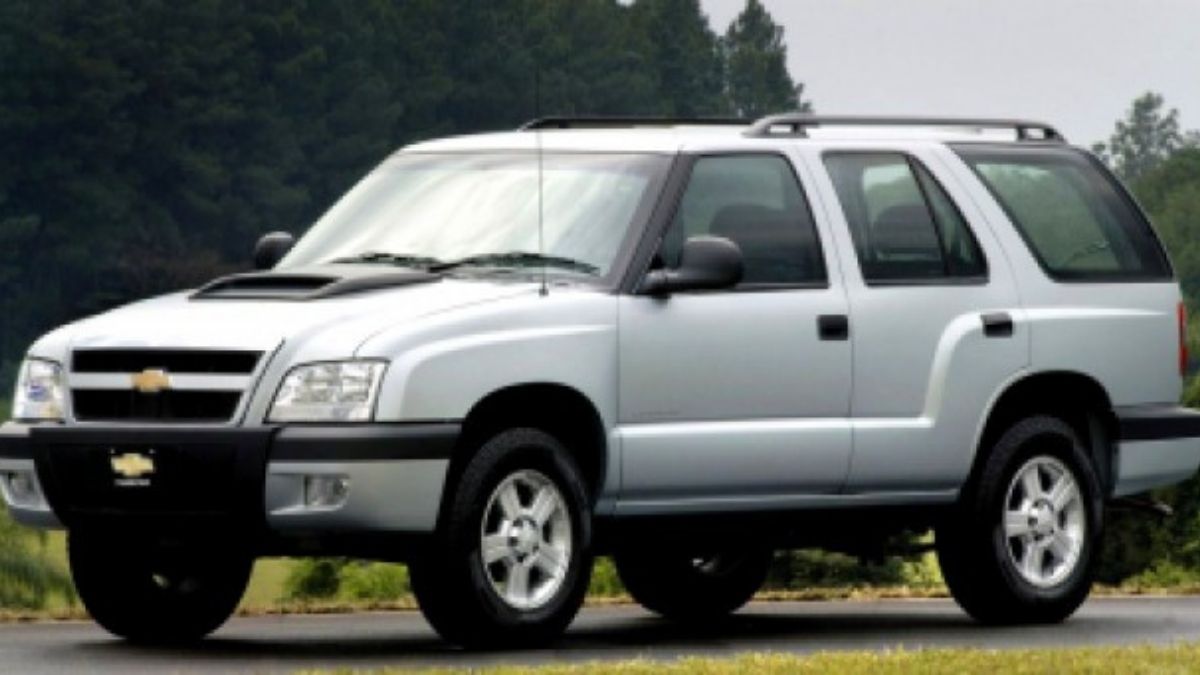 Chevrolet Blazer em 2023m foto frontal