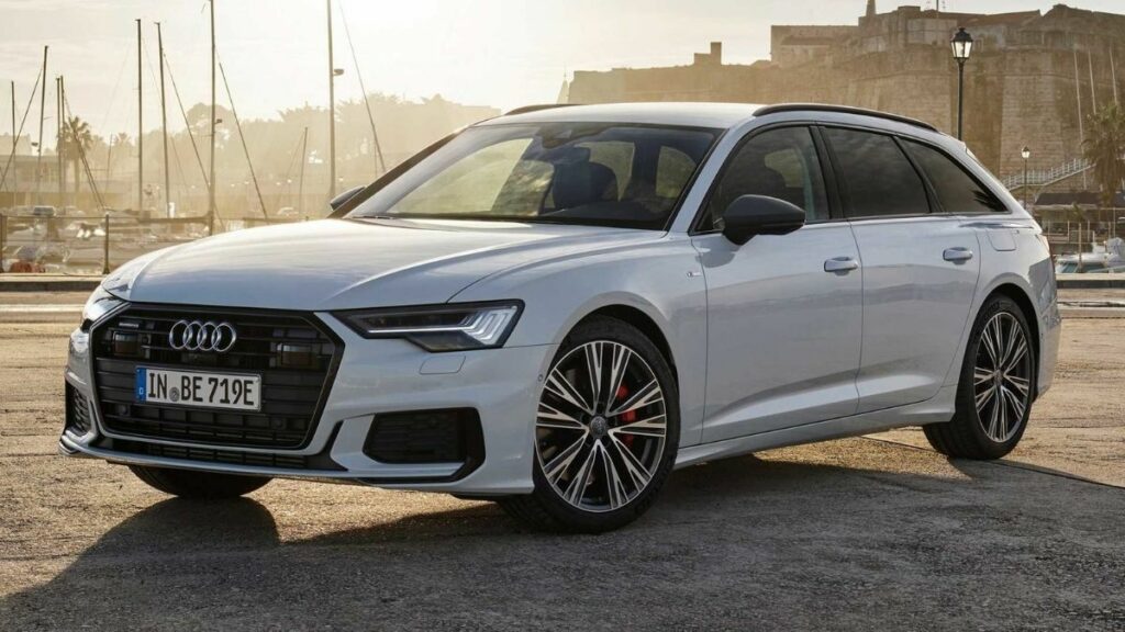 Exterior do Audi RS4 2022