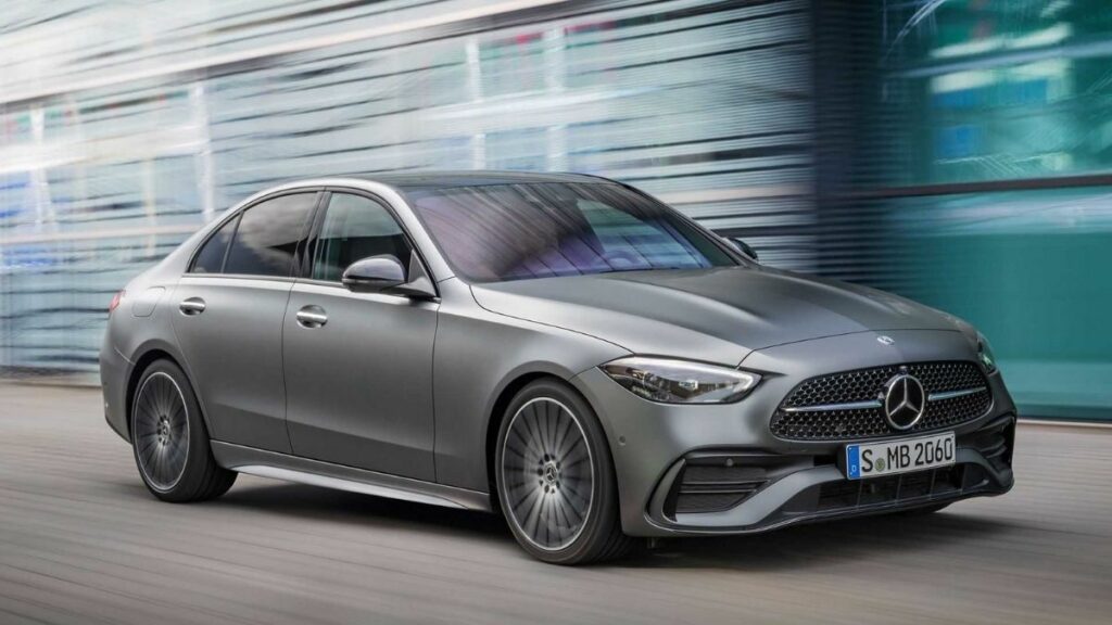 Mercedes-Benz Classe C 2022 frente