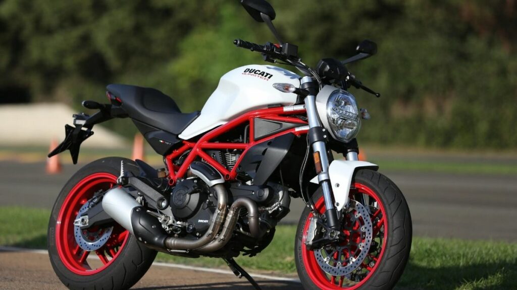 Ducati Monster 797 2022