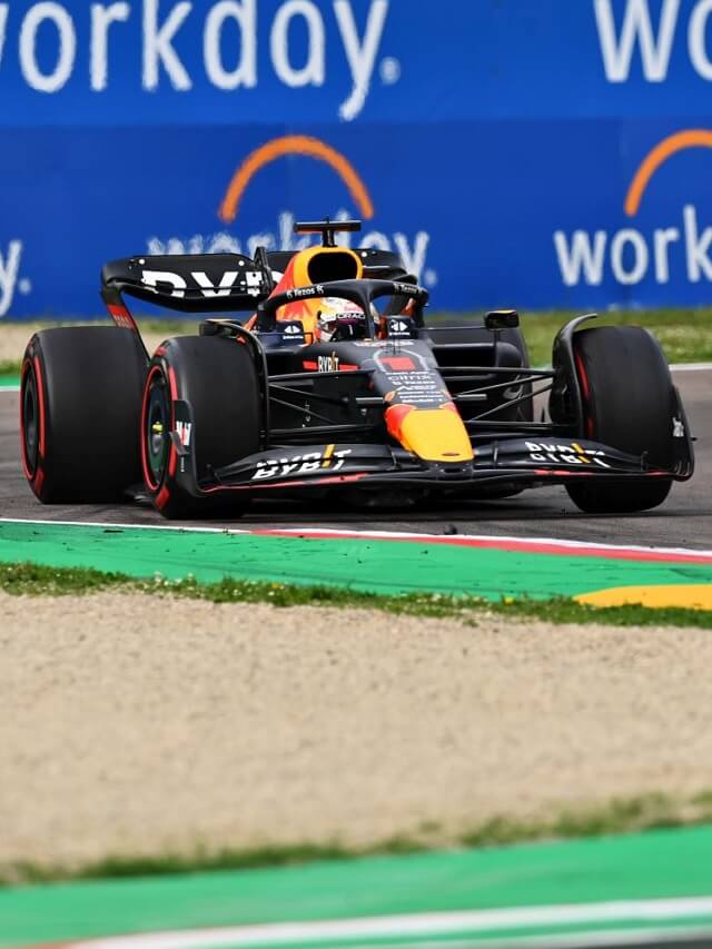 Frente do carro de corrida da Red Bull Racing na F1 2022