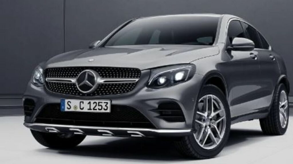 GLC Coupé 2022 cinza