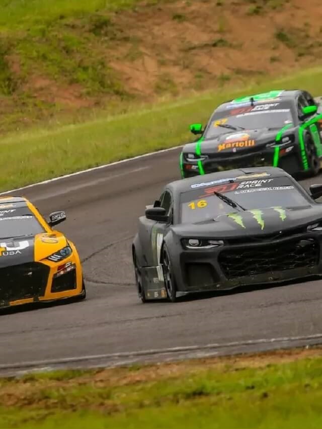 Carros de corrida do GT Sprint Race de 2022