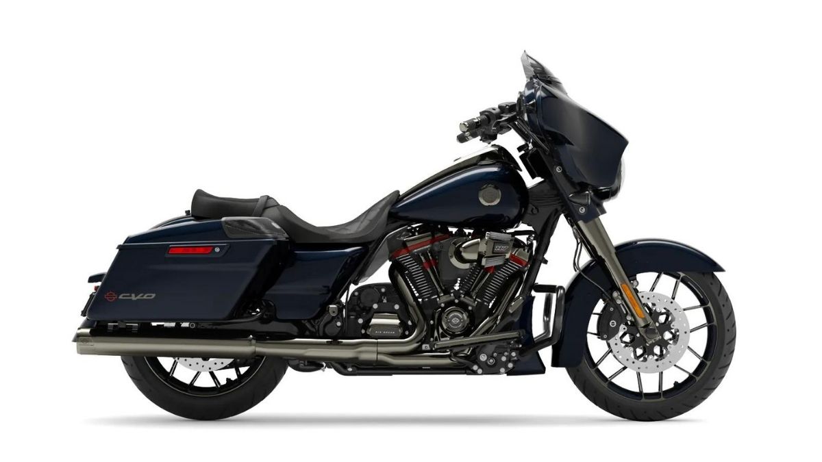 Lateral da CVO Street Glide 2022