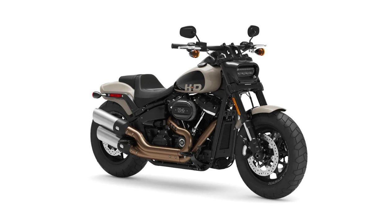 FAT BOB FXFBS 2022 preta e dourada