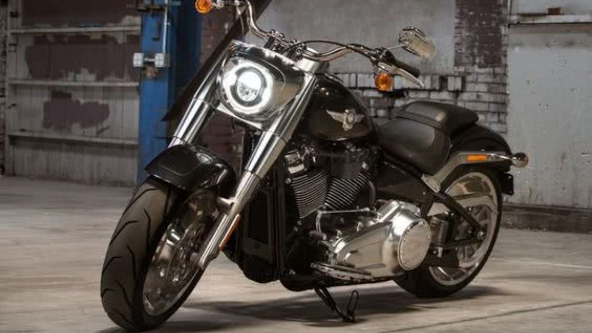 Frente da Harley Davidson FAT BOY FLFB 2022