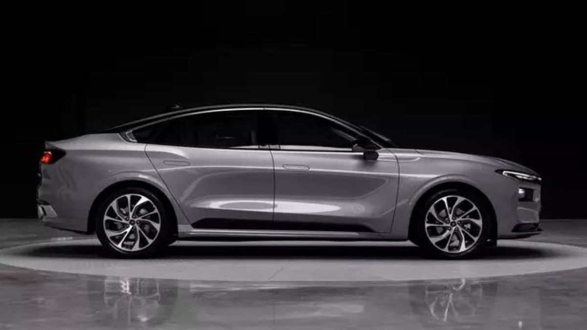 Lateral do Fusion 2022