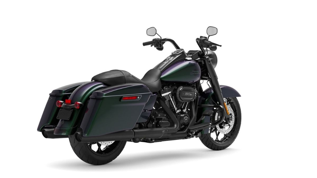 Traseira da Road King Special 2022 cor verde militar