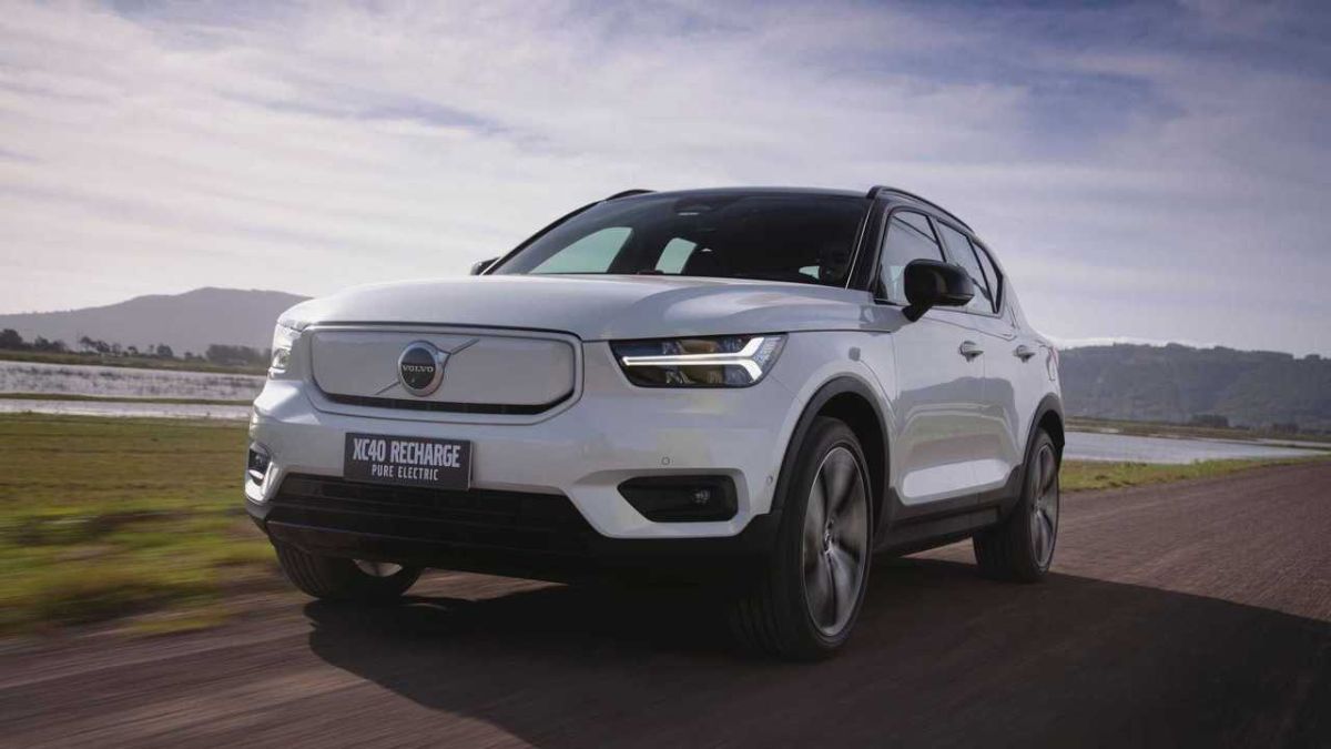 XC40 2022 branco