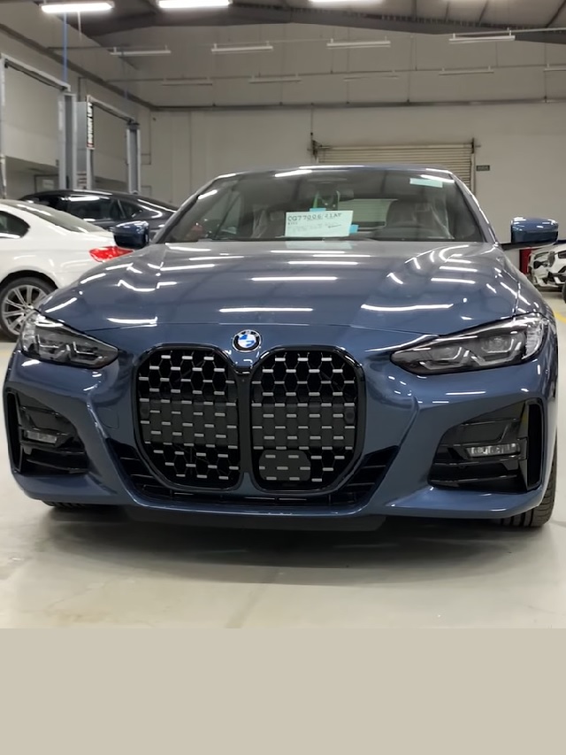 capa-bmw-serie-4-cabrio-2022-azul-rodando