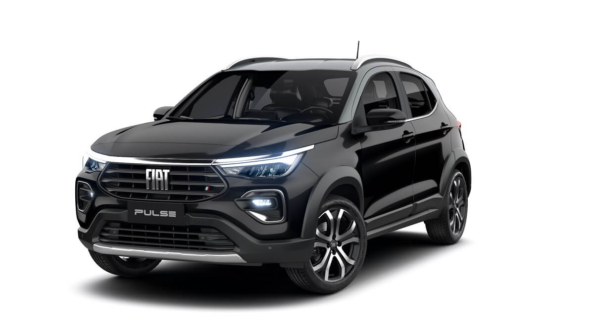Fiat Pulse 2023 na cor preta de frente, fundo da imagem branco