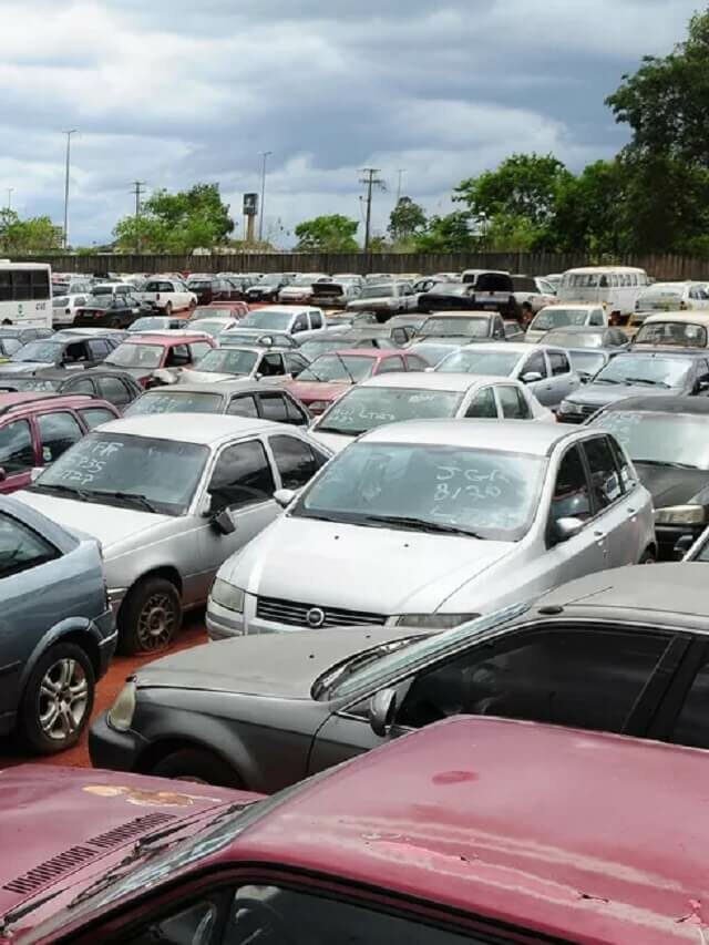 Leilão da Polícia Federal carros: como dar lances e participar