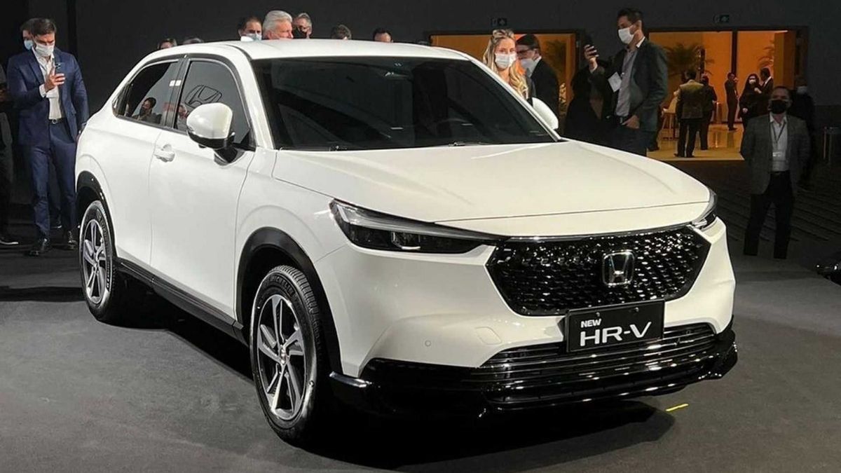 New HR-V 2023 branco de frente