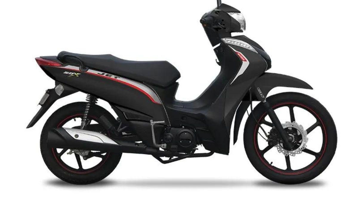 Lateral da JET 50 na cor preta