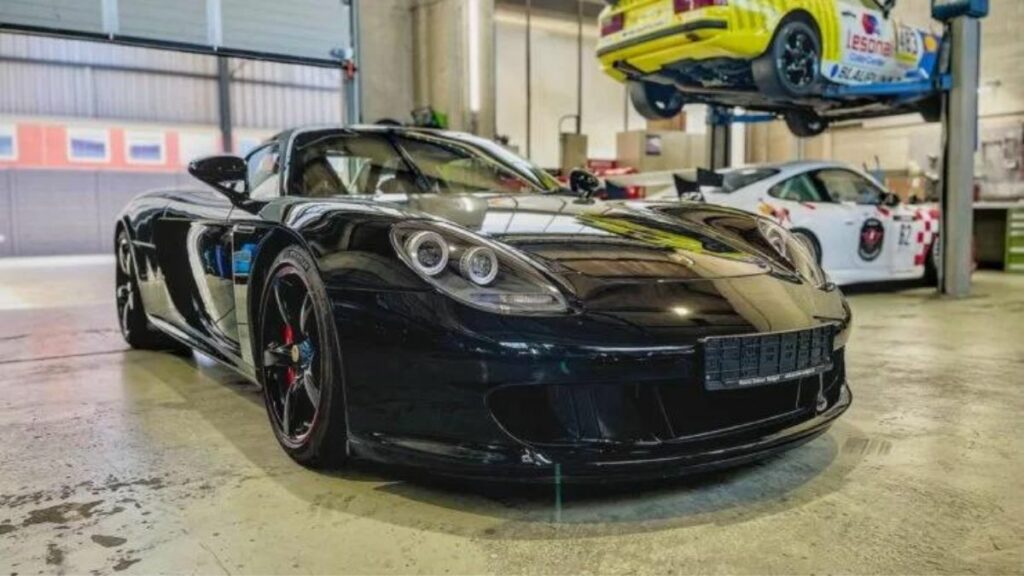 Porsrche Carreta GT preto que foi de MIchael Schumacher