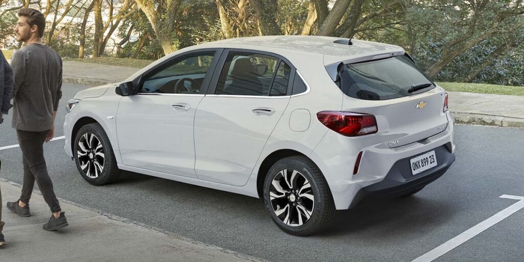 Lateral do Onix 2023