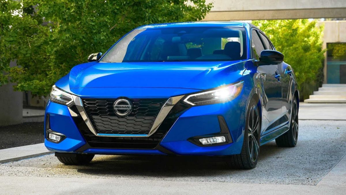 Nissan Sentra 2023