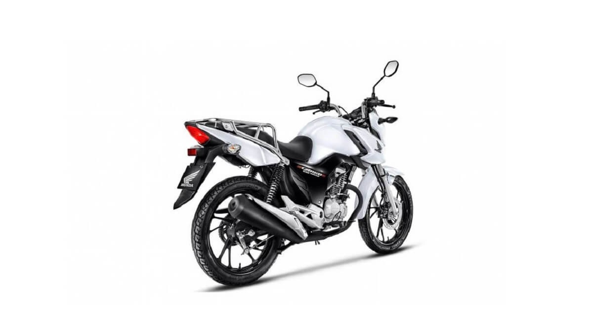 Foto lateral da Honda 160 Cargo 2023 na cor branca fundo da imagem em branco