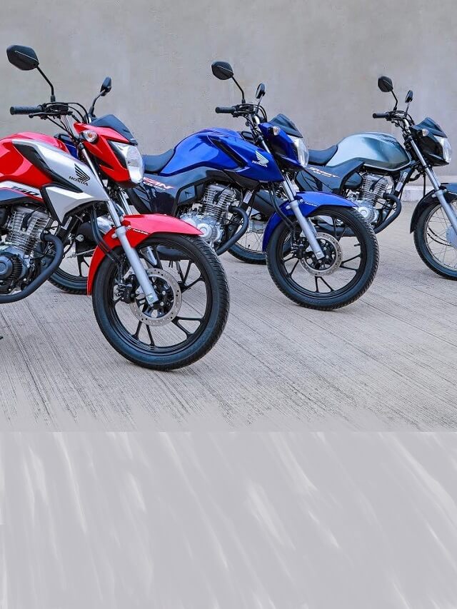 Foto lateral de três motos CG 160 a primeira é vermelha seguido de uma azul e enfim uma cinza