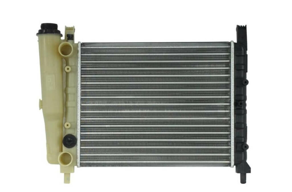 Foto de radiador, peça de refrigeração do motor.