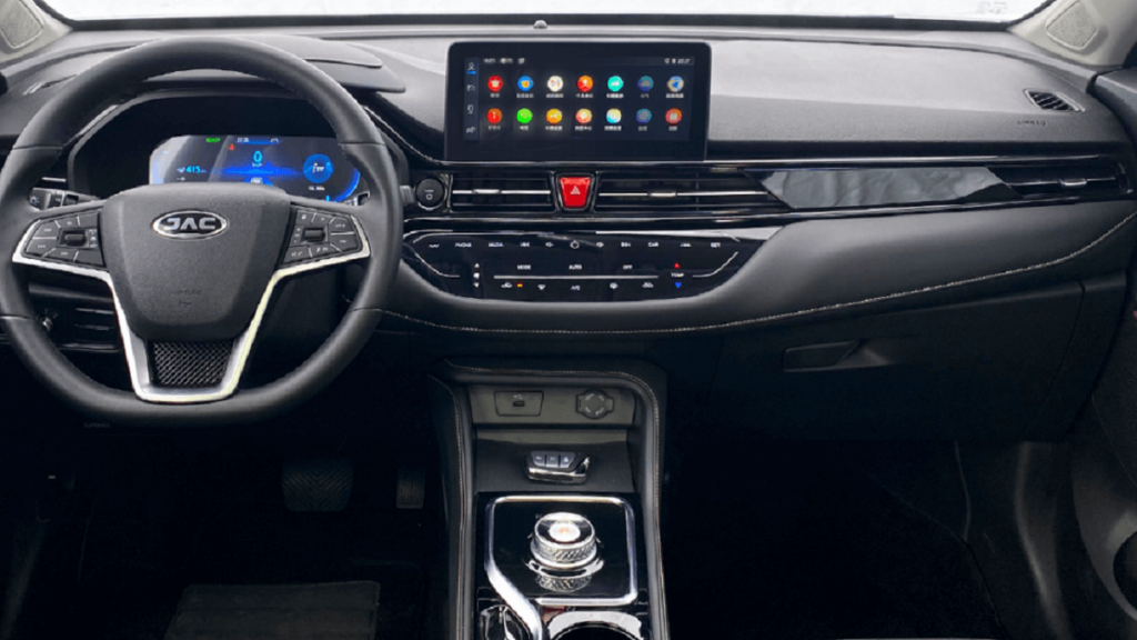 Painel multimidia do JAC E-JS4 2023.