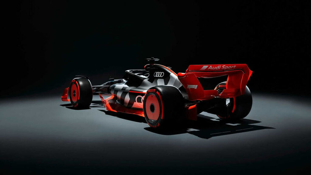 Foto traseira do carro de F1 da Audi