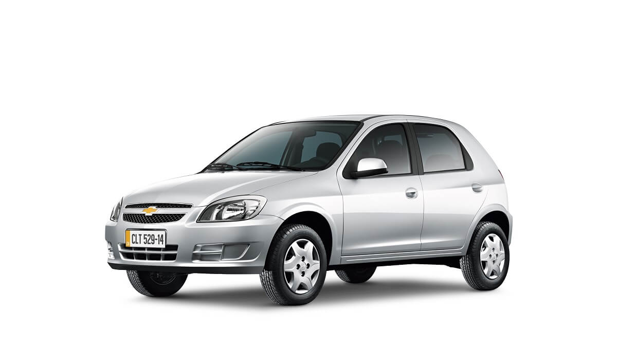 Foto de um Chevrolet Celta em 2023 de frente